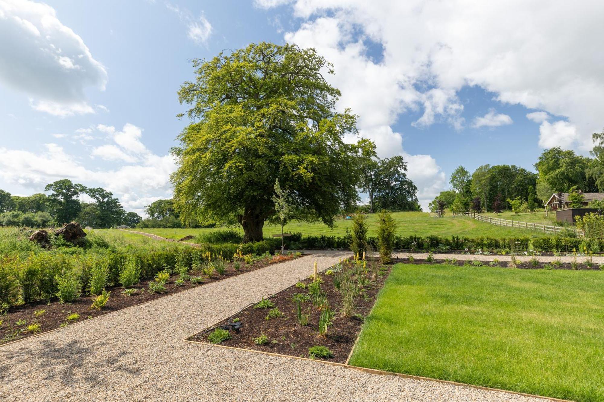 The Tempus At Charlton Hall Estate Hotel Alnwick Exterior foto