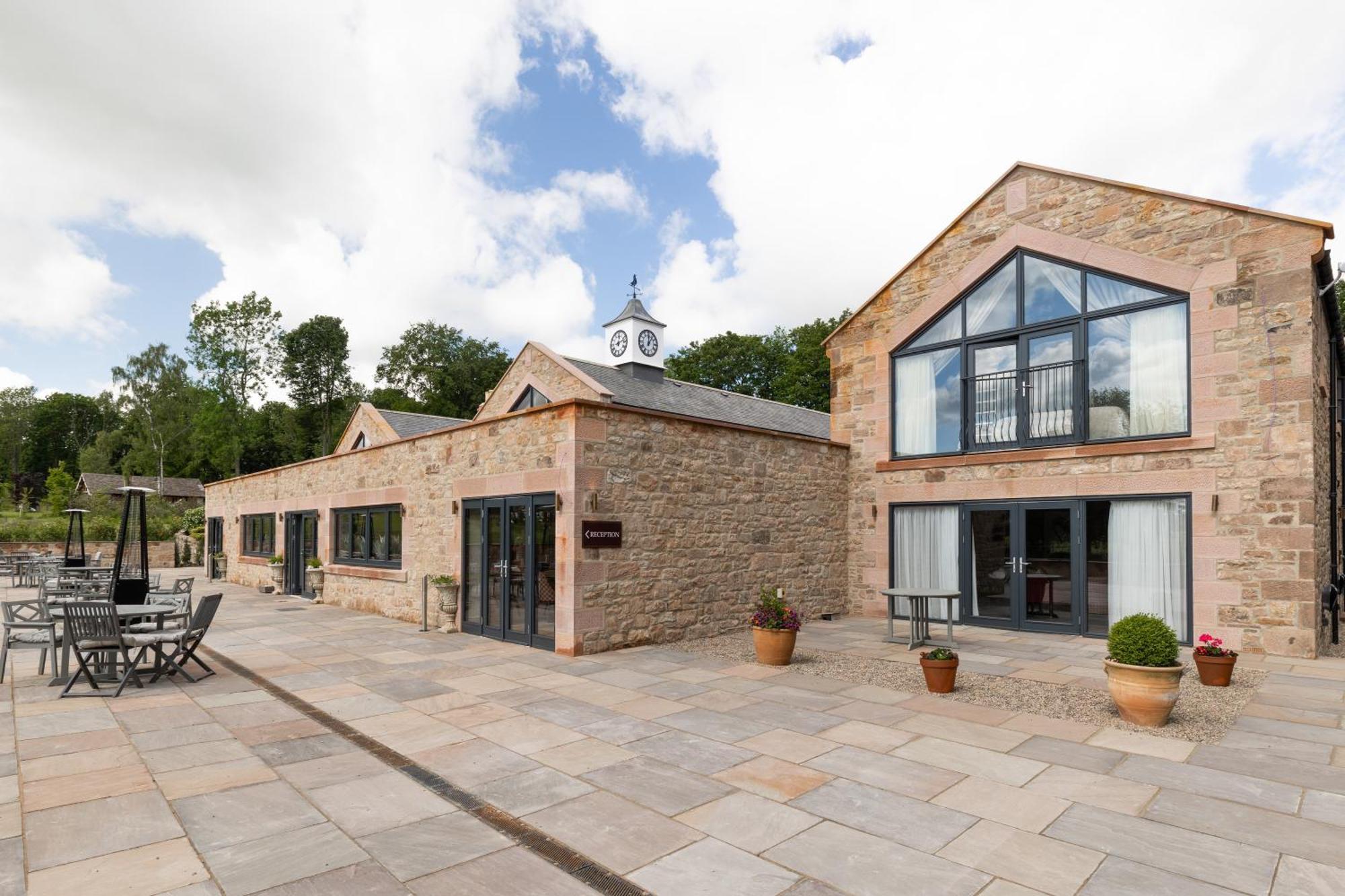 The Tempus At Charlton Hall Estate Hotel Alnwick Exterior foto